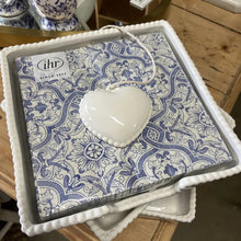 Load image into Gallery viewer, Amore White Ceramic Napkin Holder
