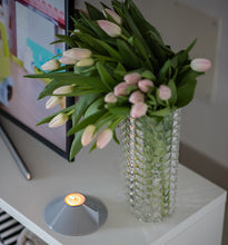 Load image into Gallery viewer, Guzzini Tiffany Vase - Transparent