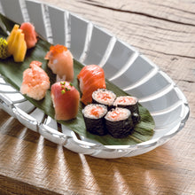 Load image into Gallery viewer, Guzzini Grace Serving Tray - Transparent
